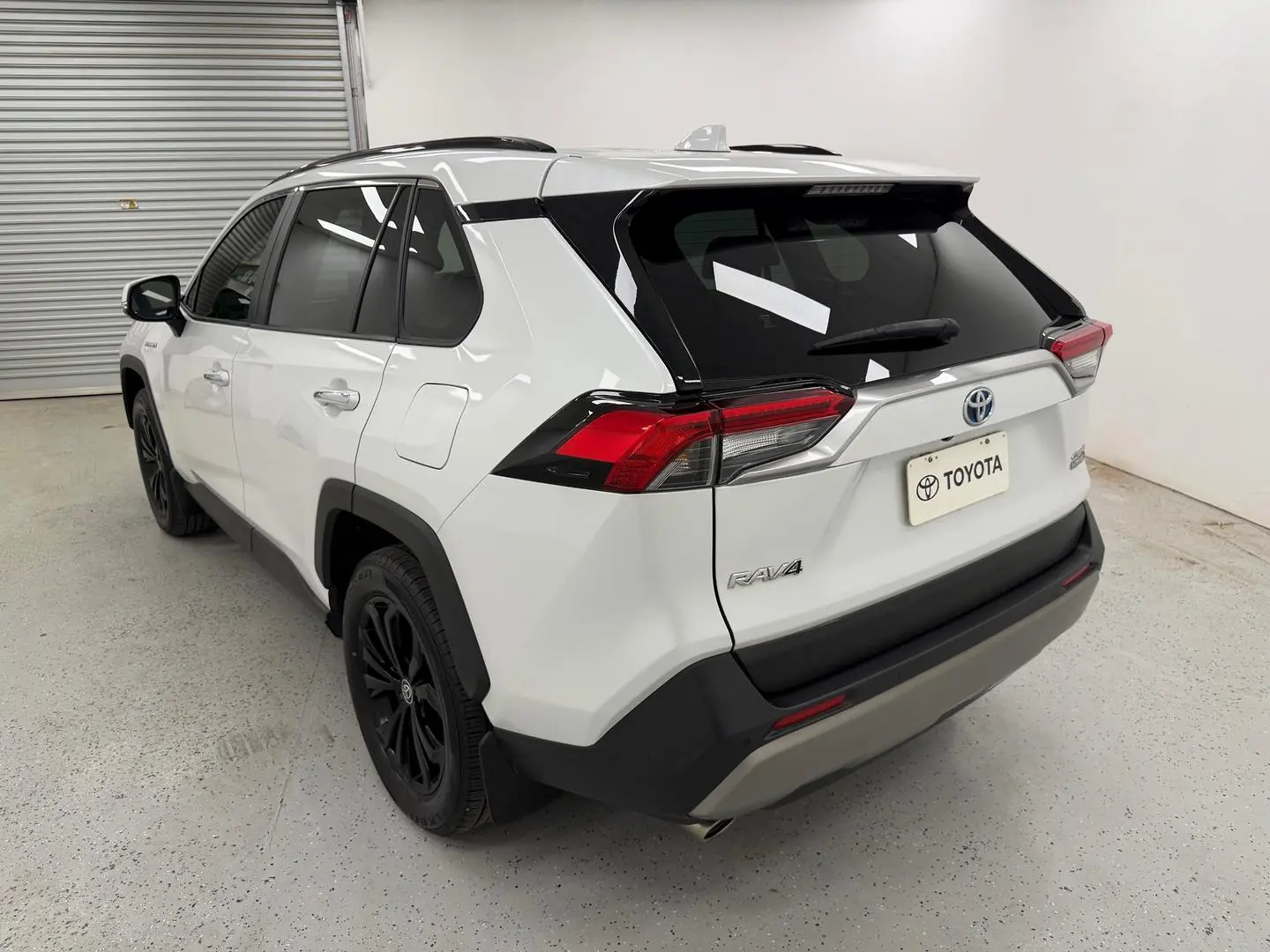 2023 Toyota RAV4 Gallery Image 5