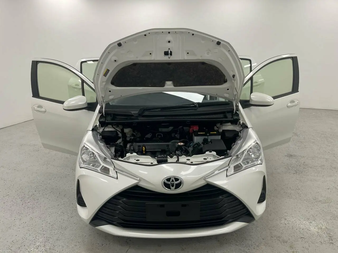 2019 Toyota Yaris Image 13
