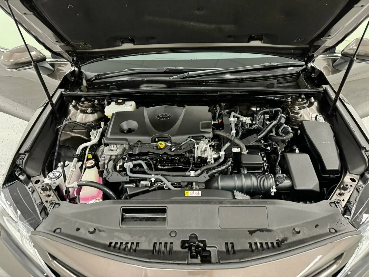 2018 Toyota Camry Image 14