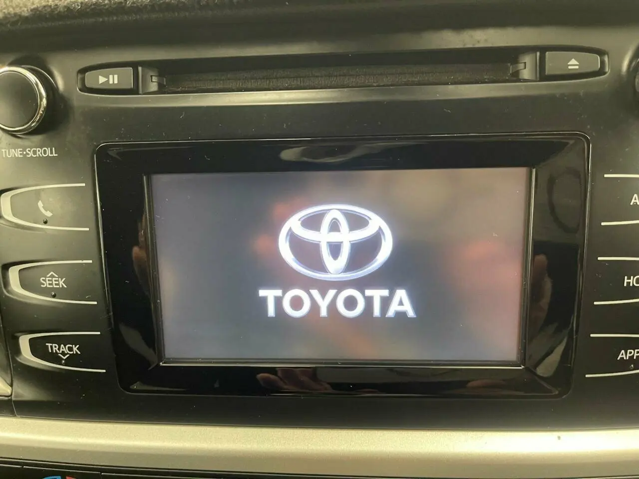2017 Toyota Kluger Image 16