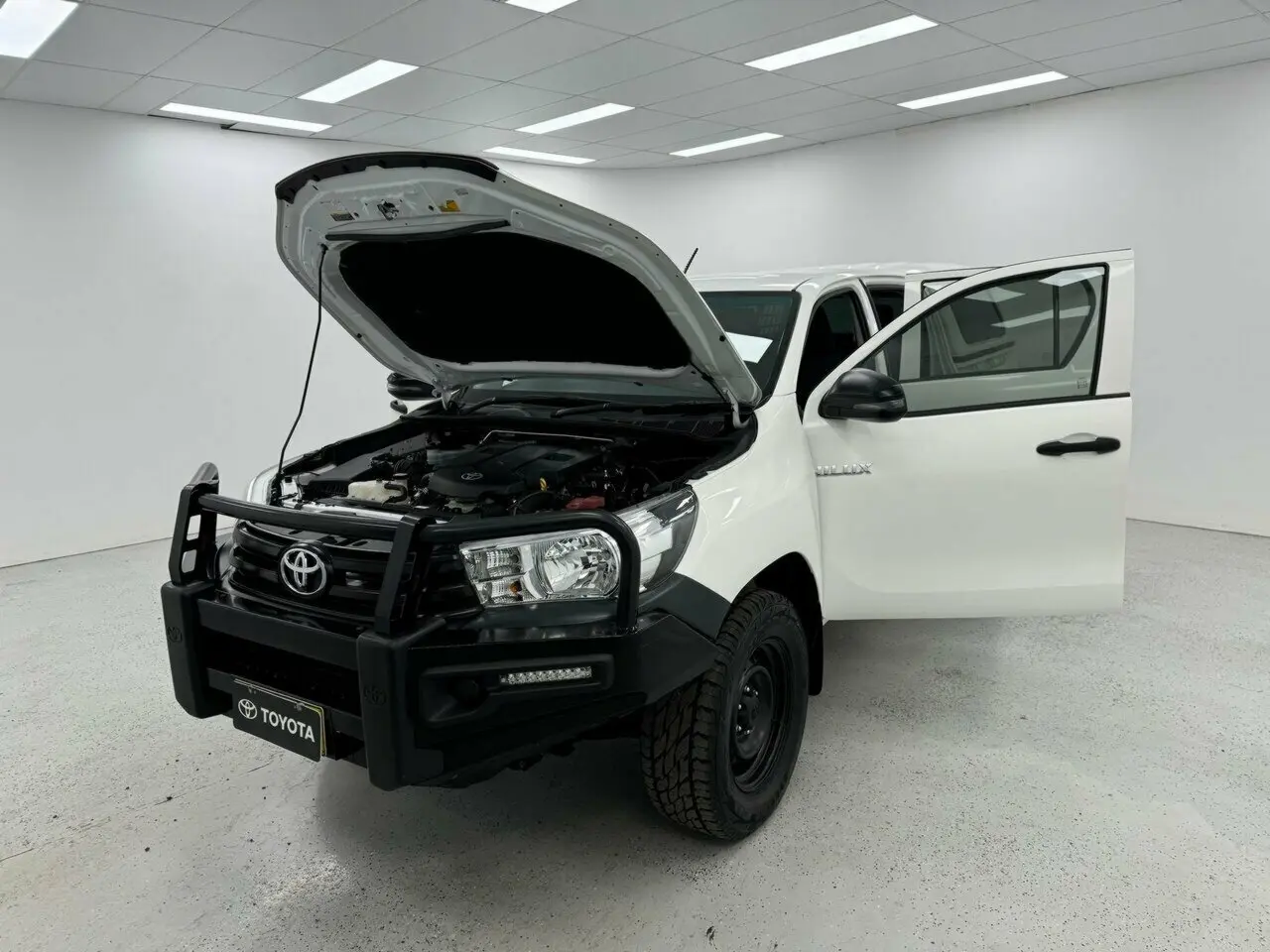 2018 Toyota Hilux Image 11