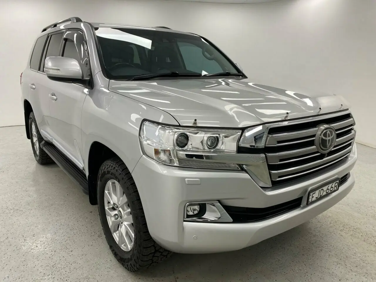 2021 Toyota Landcruiser Image 1