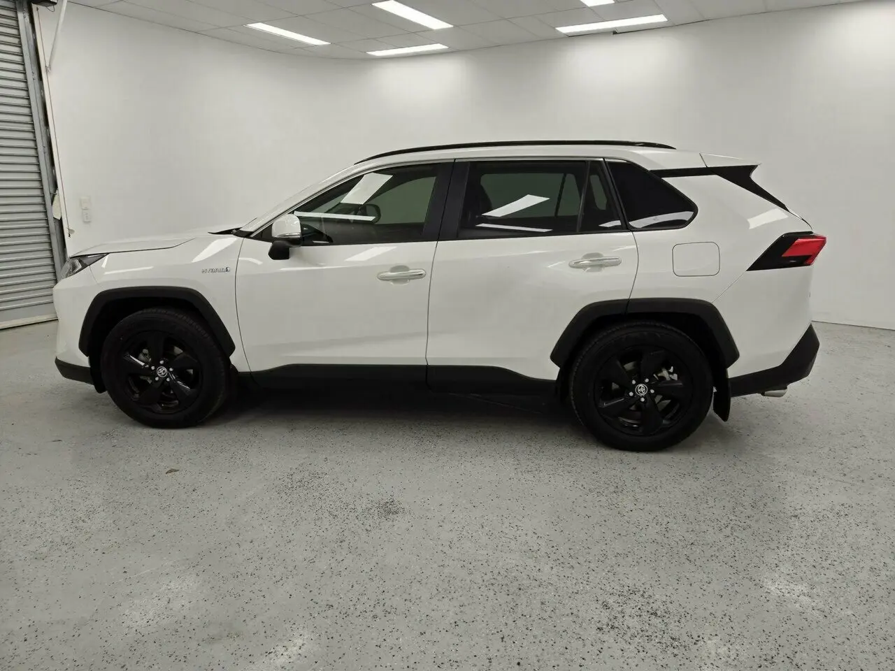 2021 Toyota RAV4 Image 6