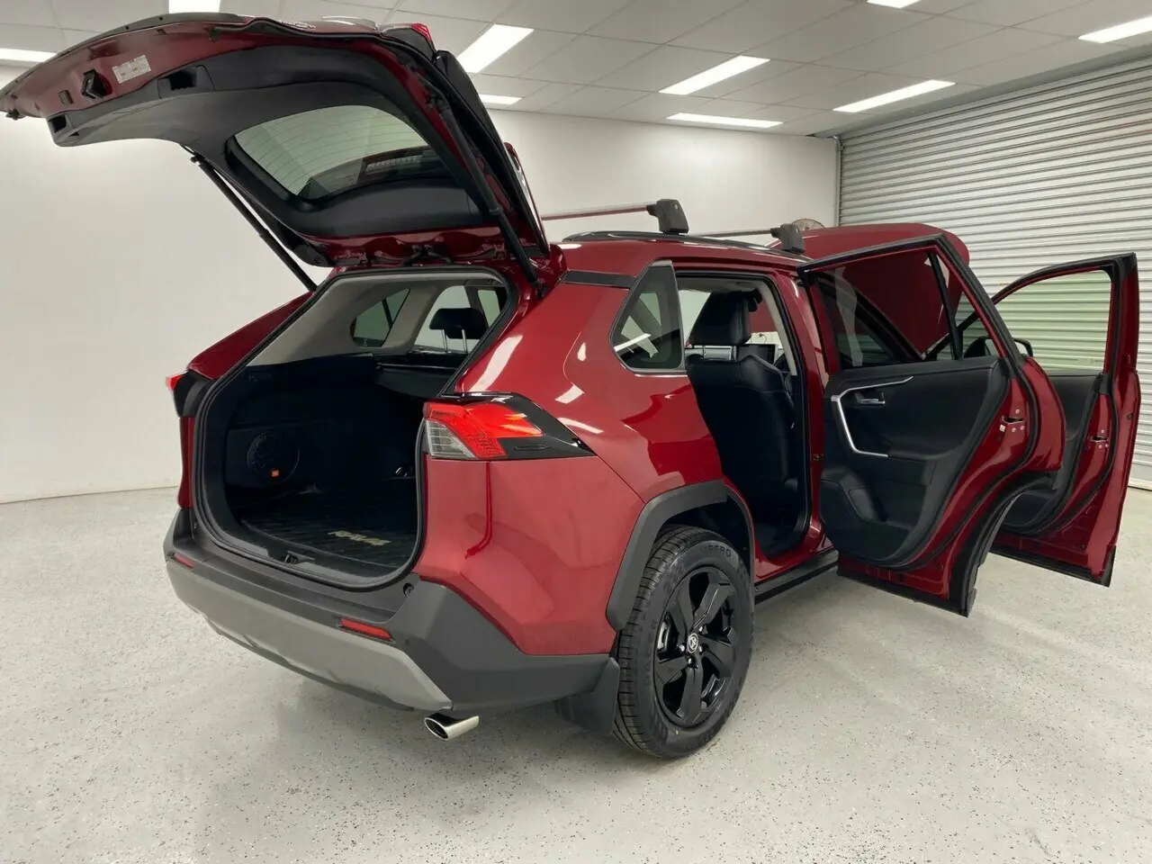 2019 Toyota RAV4 Image 11