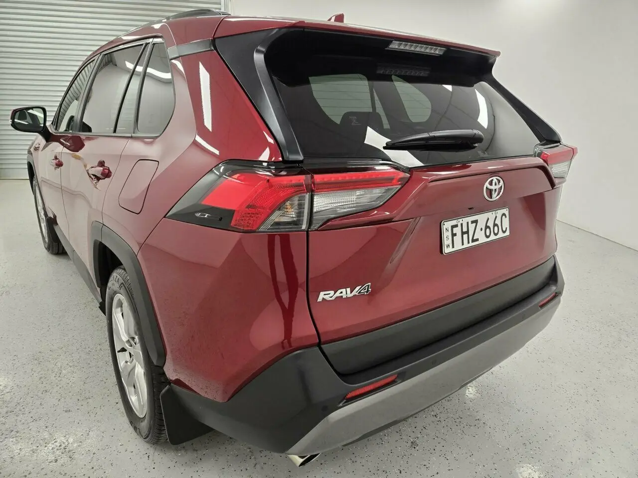 2019 Toyota RAV4 Image 5