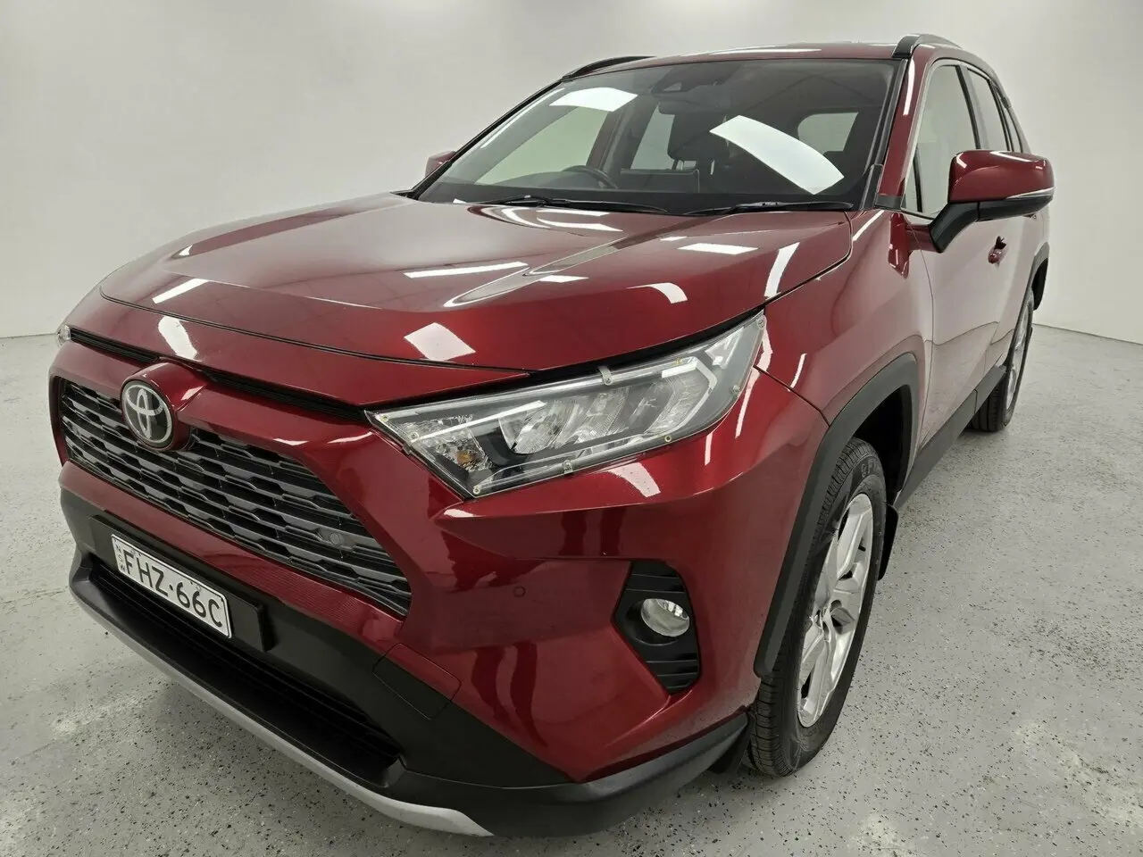 2019 Toyota RAV4 Image 7