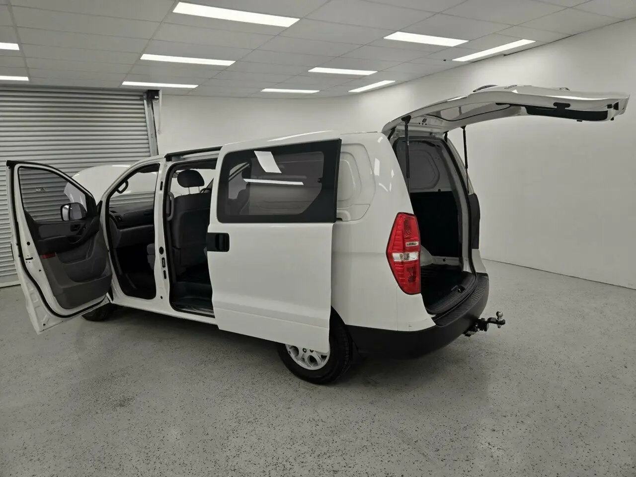 2019 Hyundai iLOAD Image 13