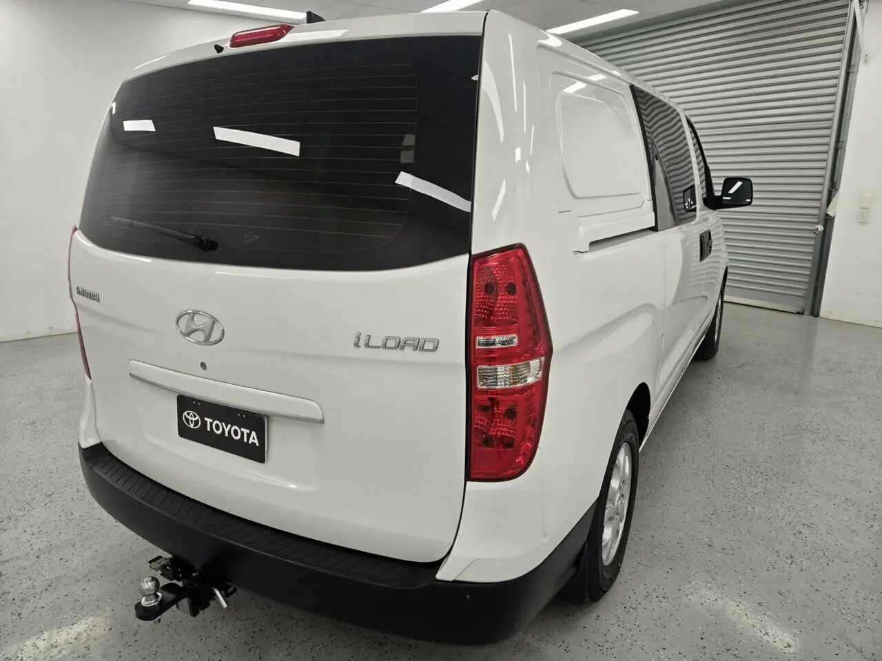 2019 Hyundai iLOAD Image 3