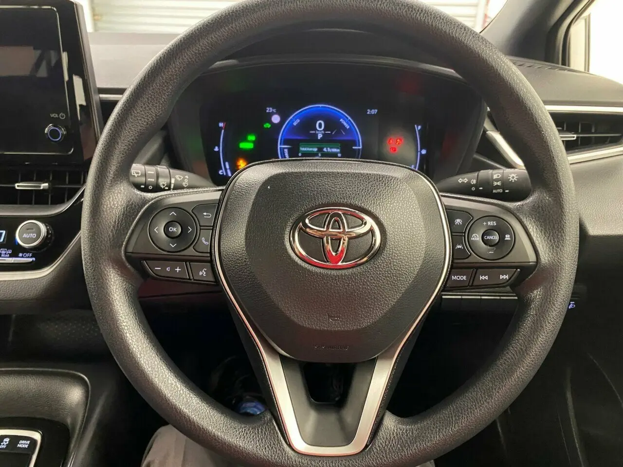 2023 Toyota Corolla Image 23