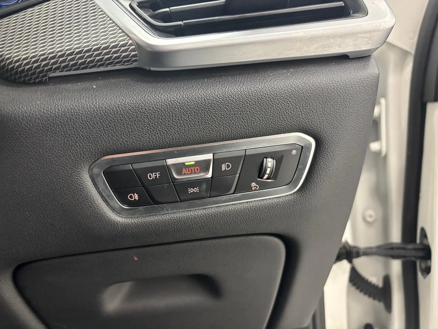 2021 BMW X5 Gallery Image 25