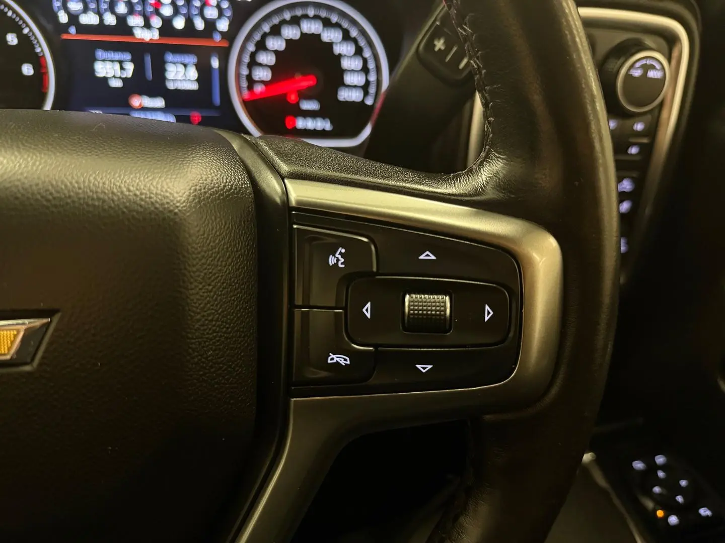 2022 Chevrolet Silverado Gallery Image 23