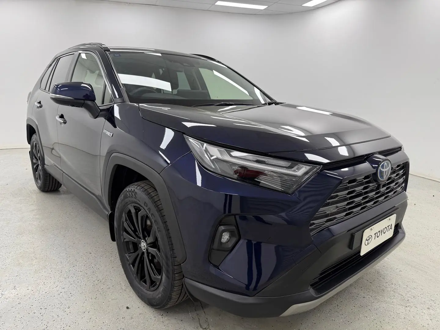 2023 Toyota RAV4 Gallery Image 1
