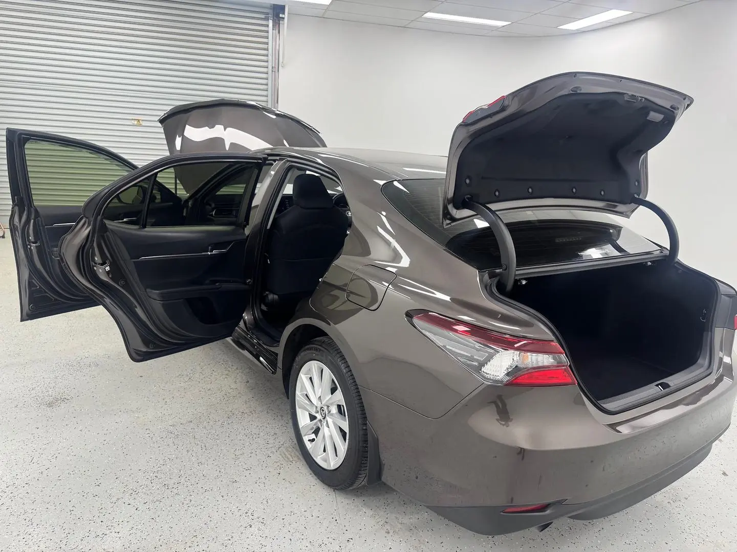 2024 Toyota Camry Gallery Image 10