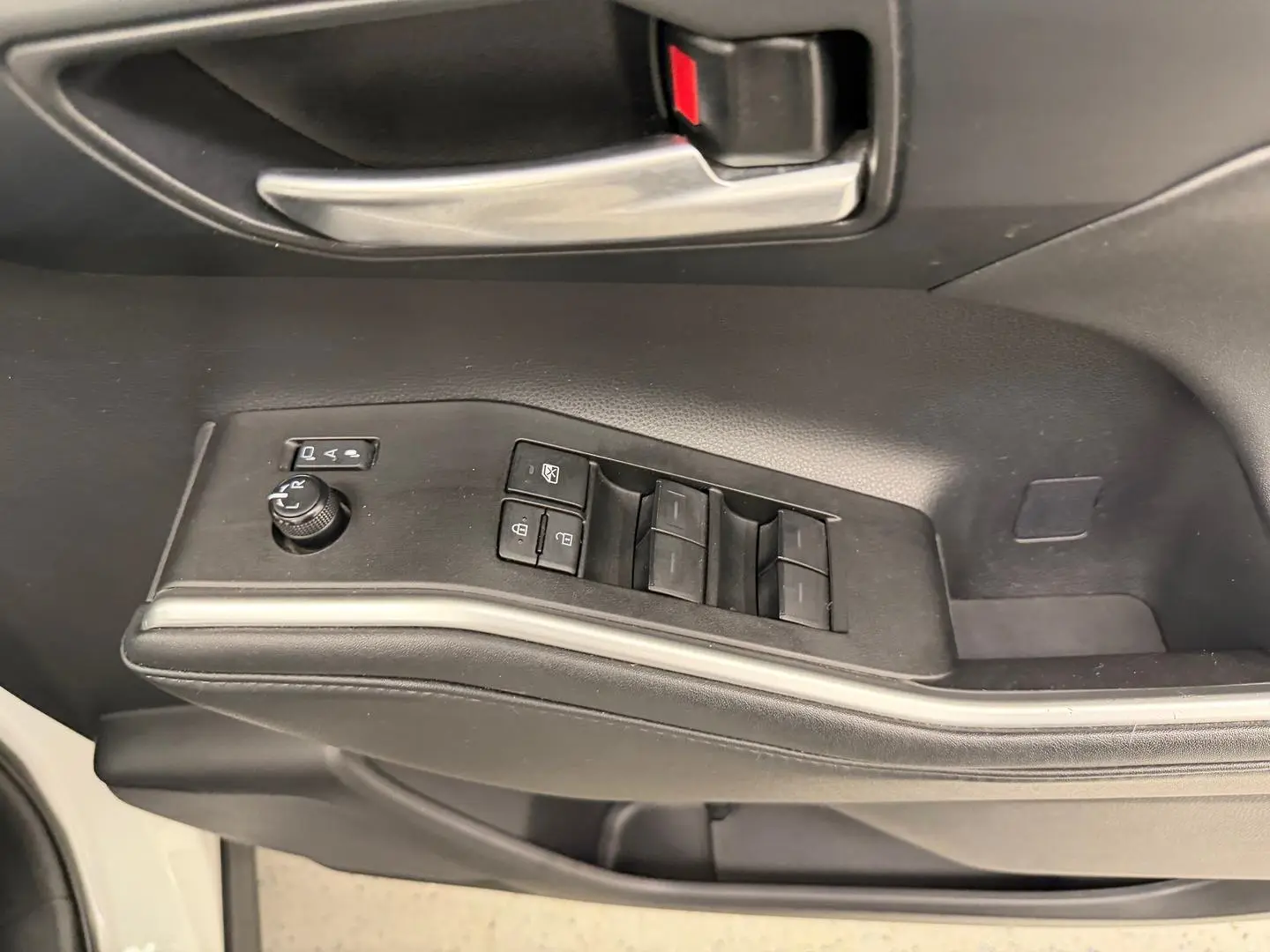 2021 Toyota Kluger Gallery Image 21