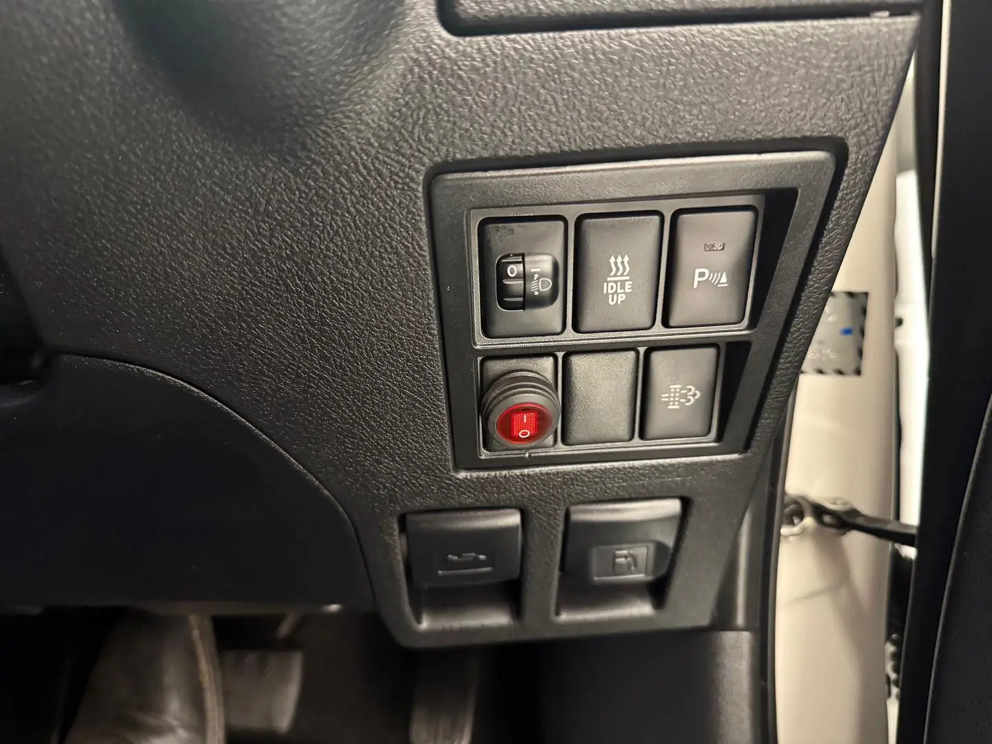 2019 Toyota Fortuner Gallery Image 27