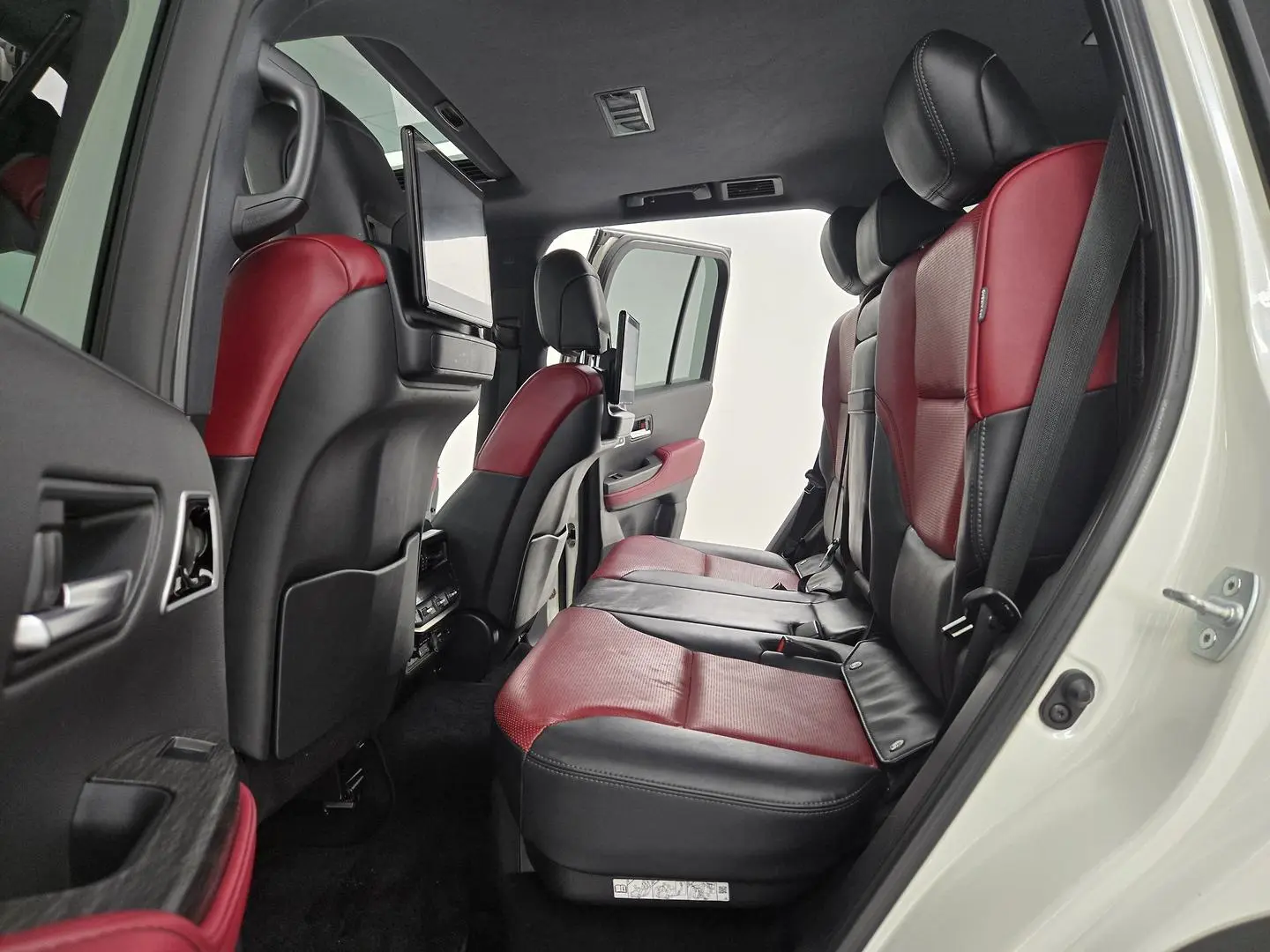 2021 Toyota Landcruiser Gallery Image 19
