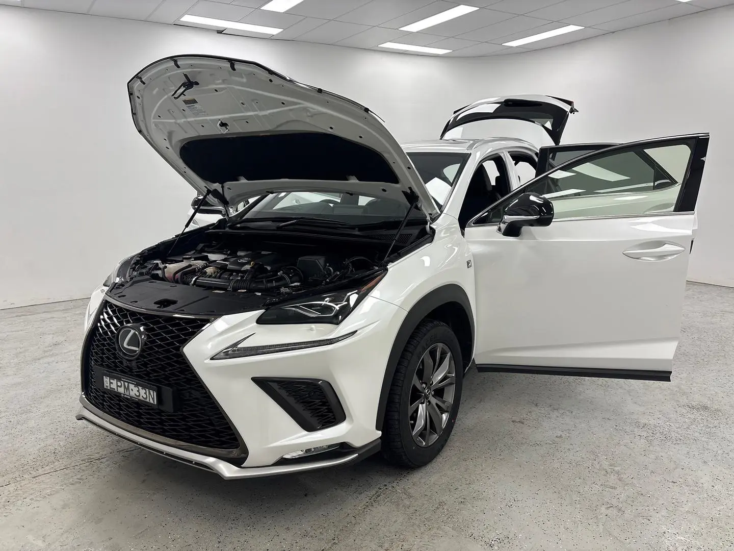 2021 Lexus NX Gallery Image 14