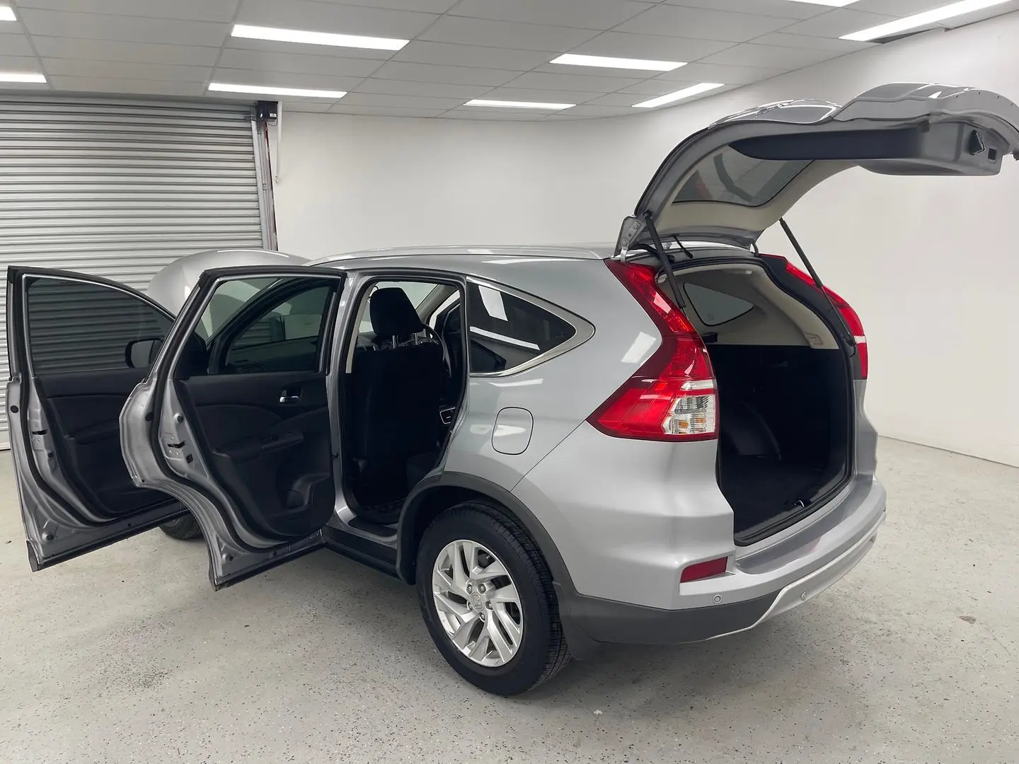 2016 Honda CR-V Gallery Image 11