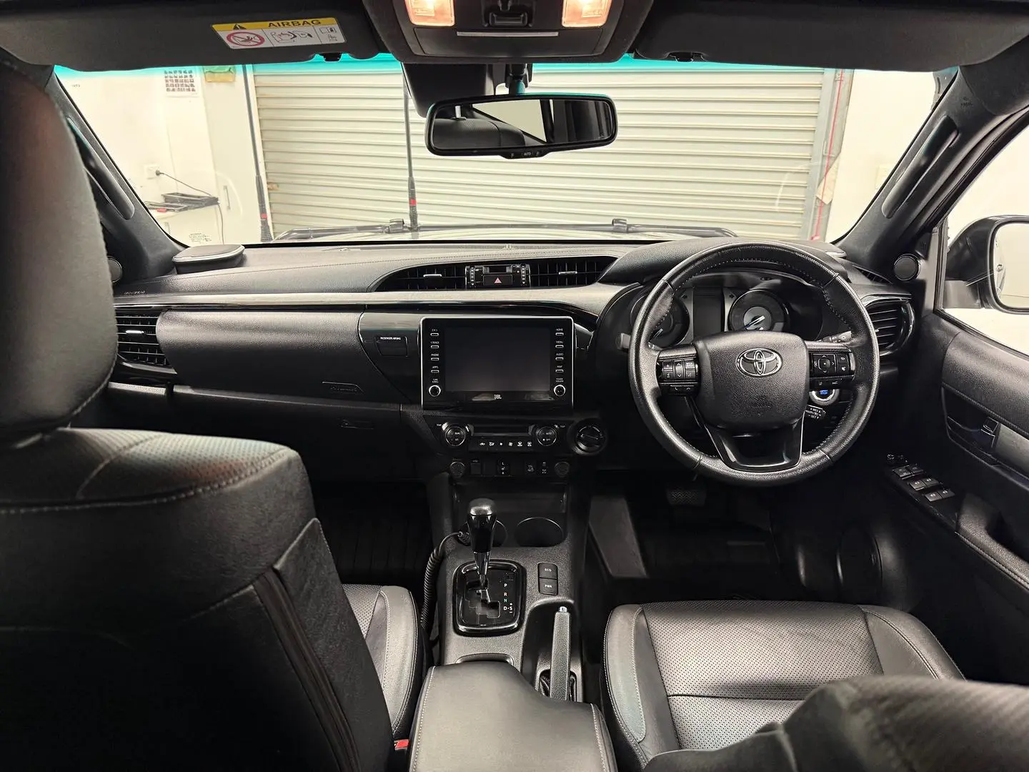 2022 Toyota Hilux Gallery Image 27