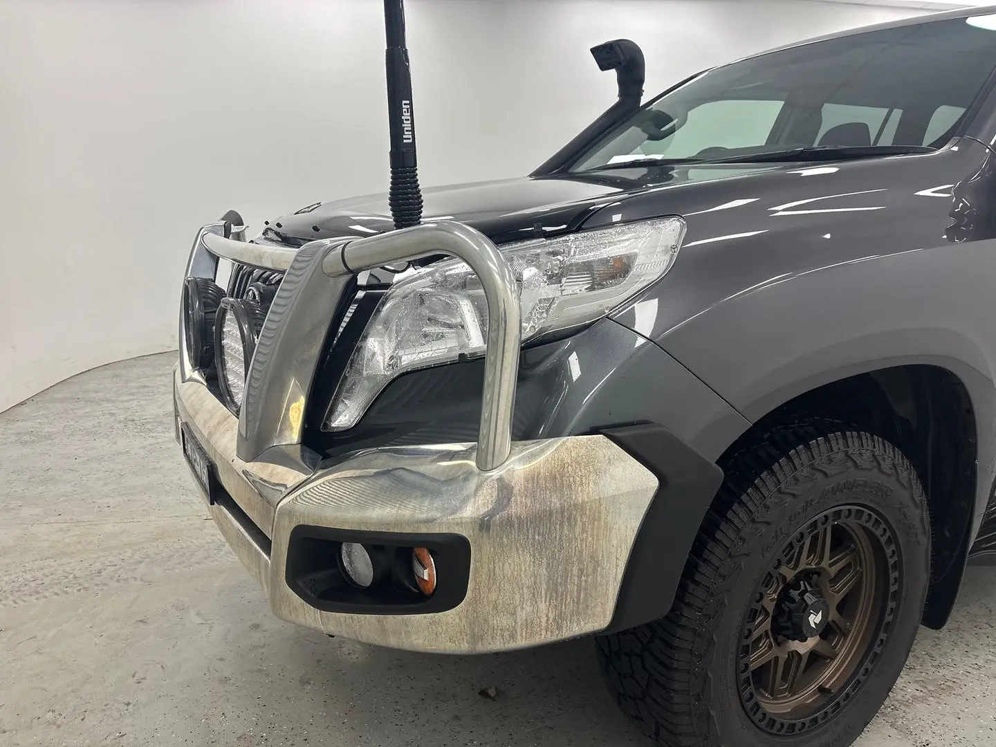 2015 Toyota Landcruiser Prado Gallery Image 38