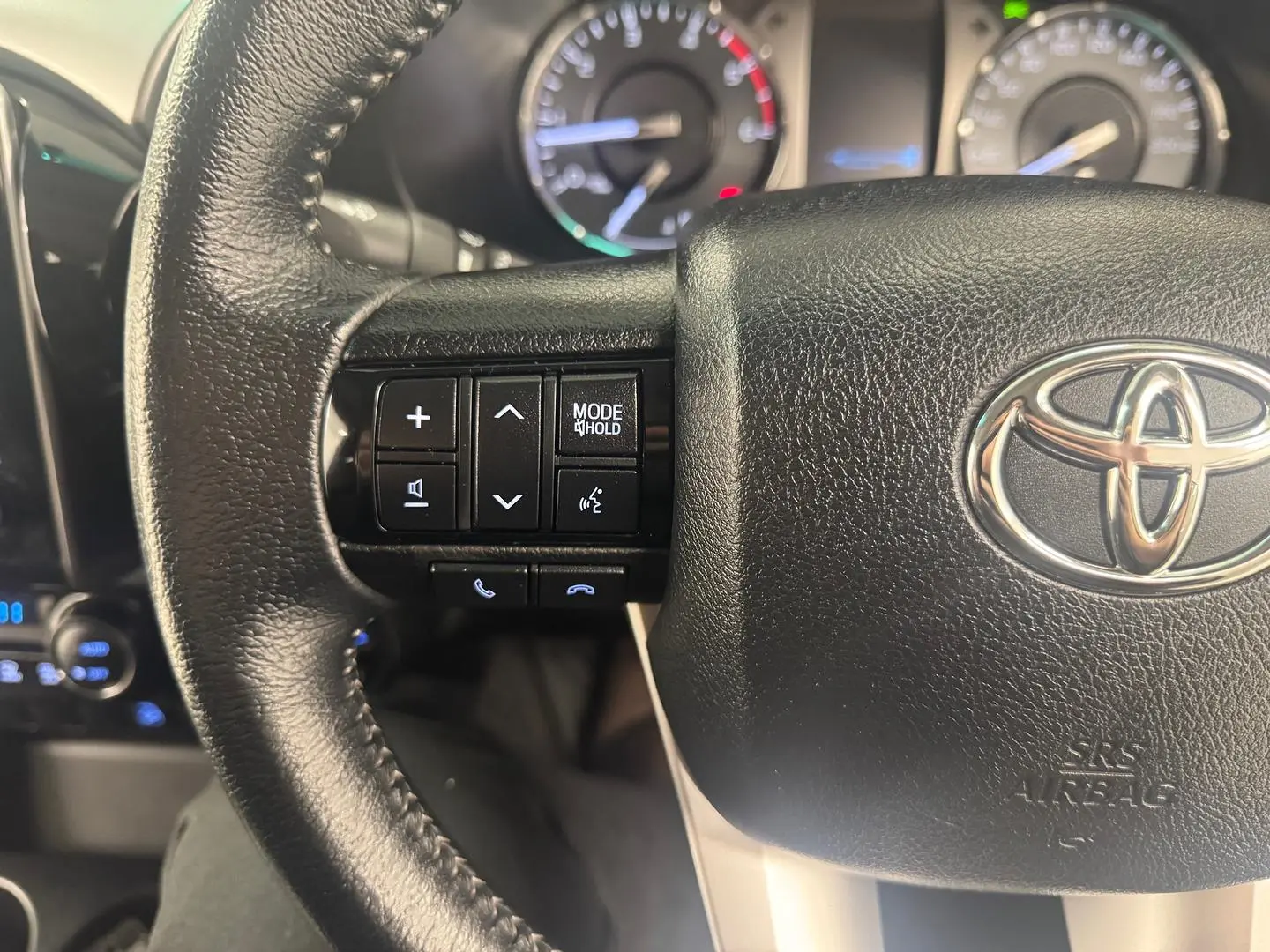 2023 Toyota Hilux Gallery Image 18