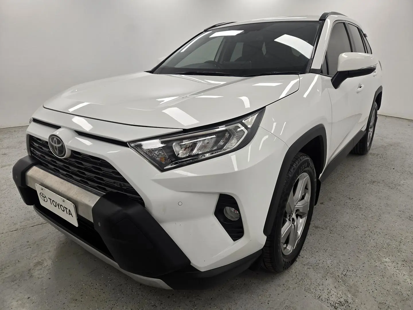 2021 Toyota RAV4 Gallery Image 7