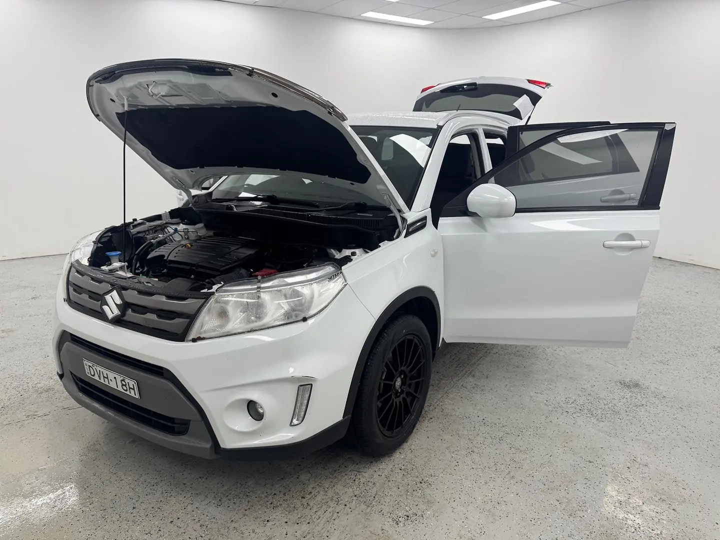 2018 Suzuki Vitara Gallery Image 12