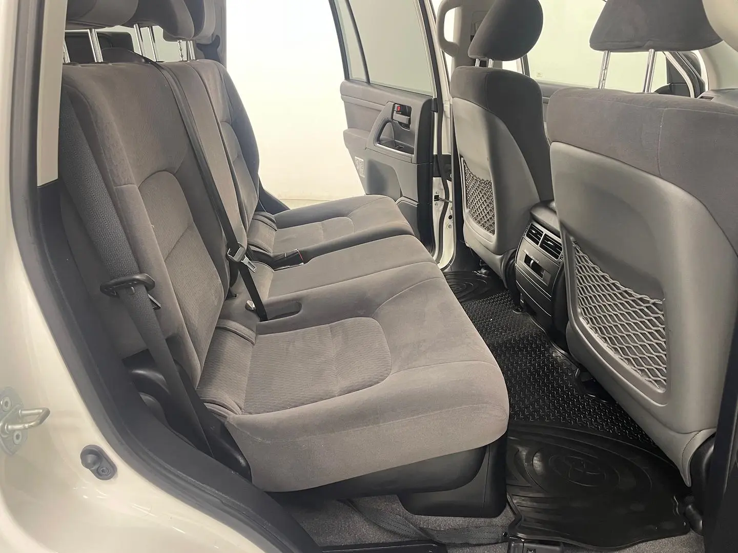 2020 Toyota Landcruiser Gallery Image 21
