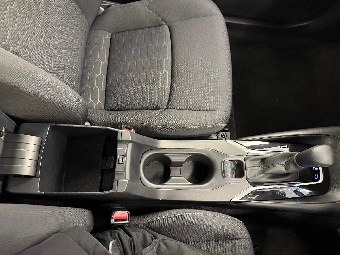 2019 Toyota Corolla Gallery Image 32
