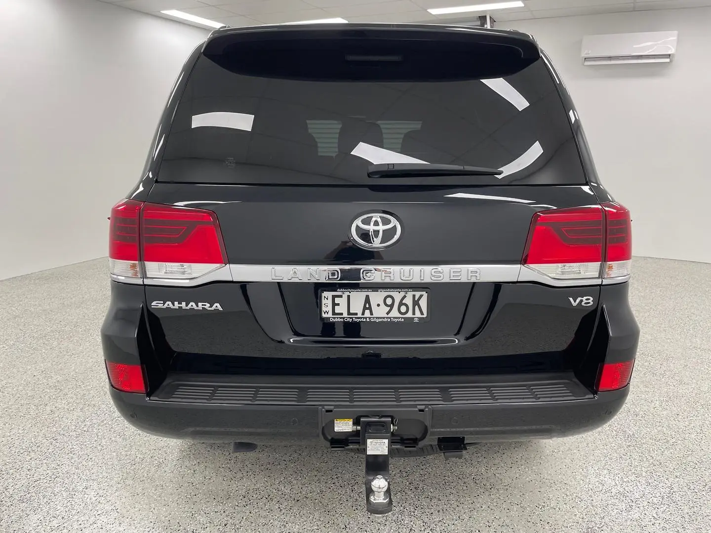 2020 Toyota Landcruiser Gallery Image 4