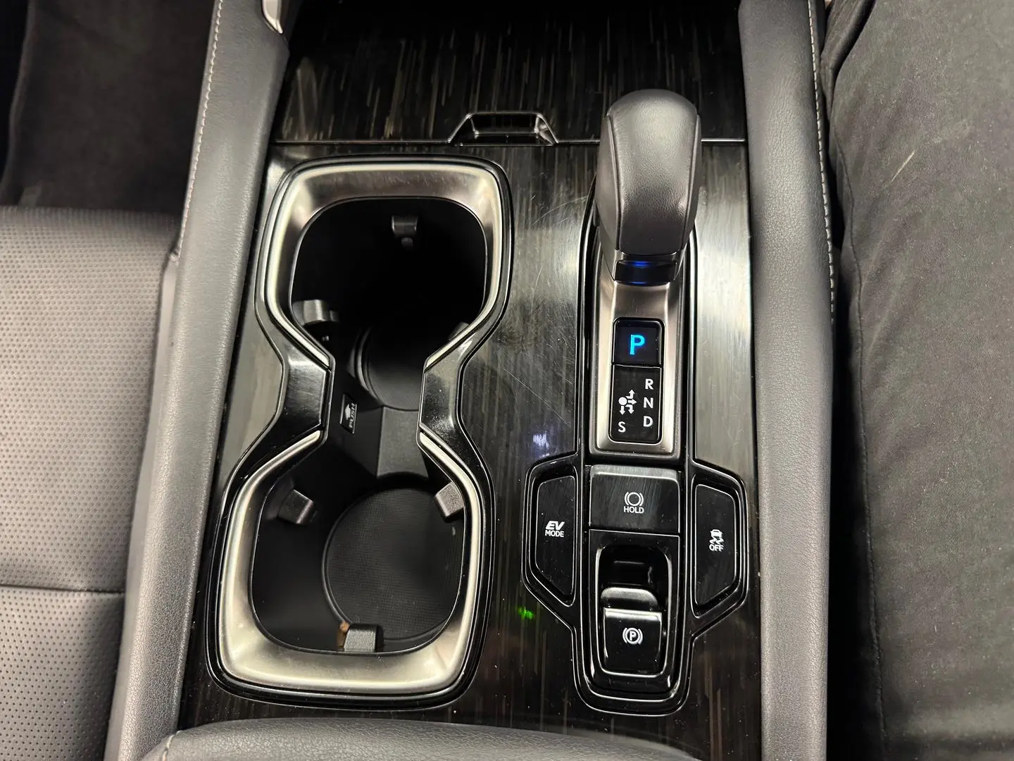 2023 Lexus RX Gallery Image 24