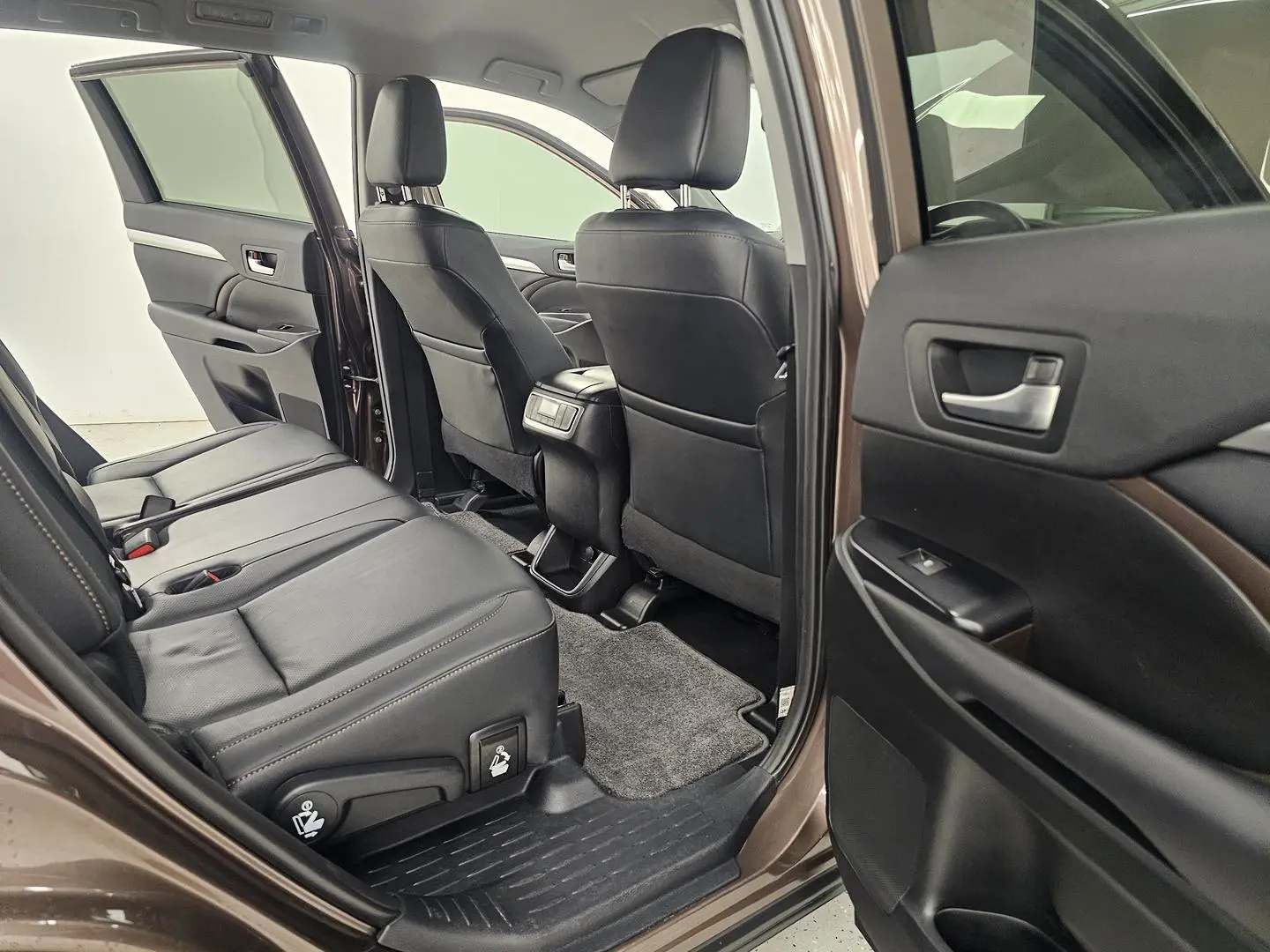 2019 Toyota Kluger Gallery Image 21