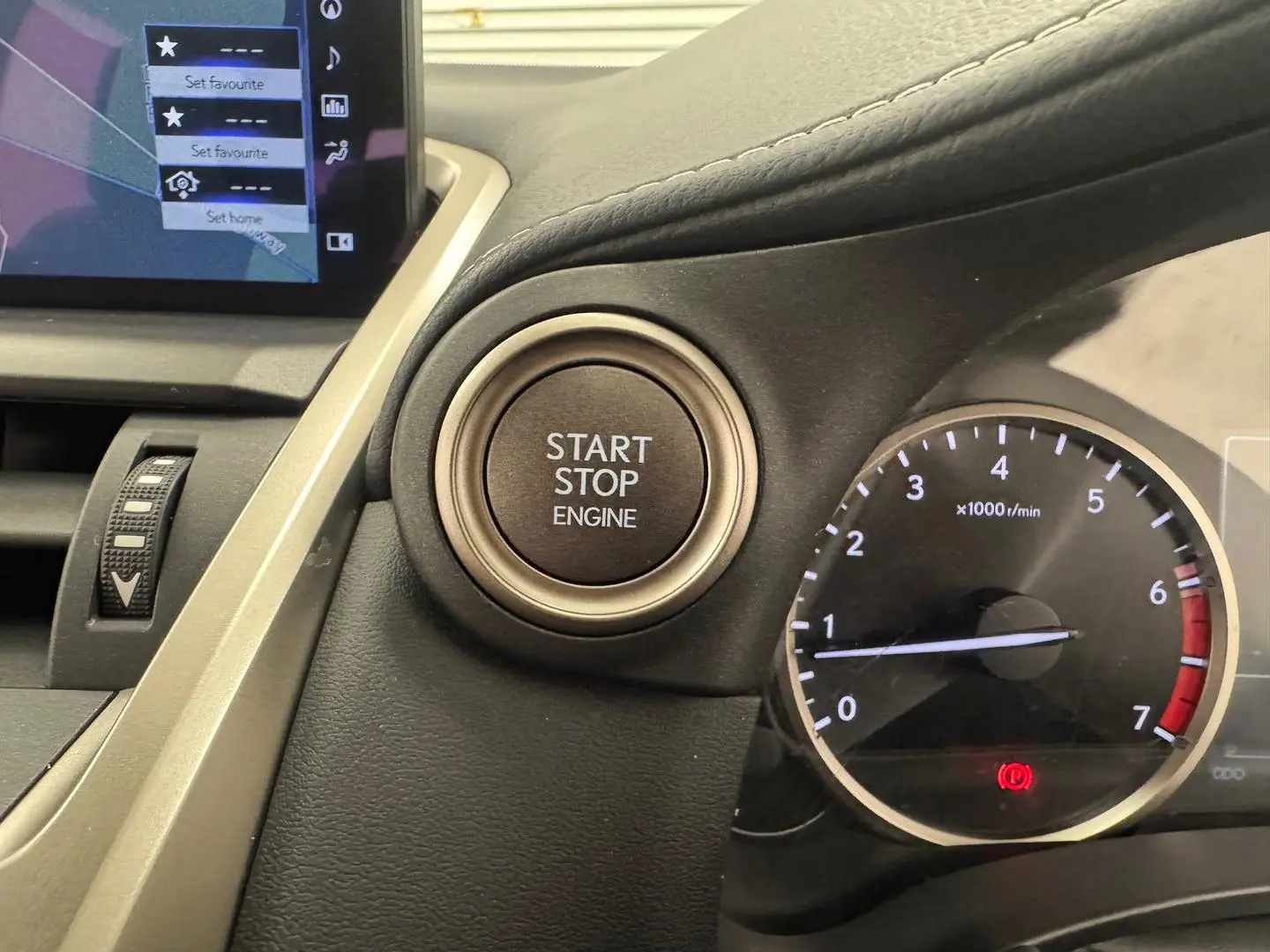 2021 Lexus NX Gallery Image 24