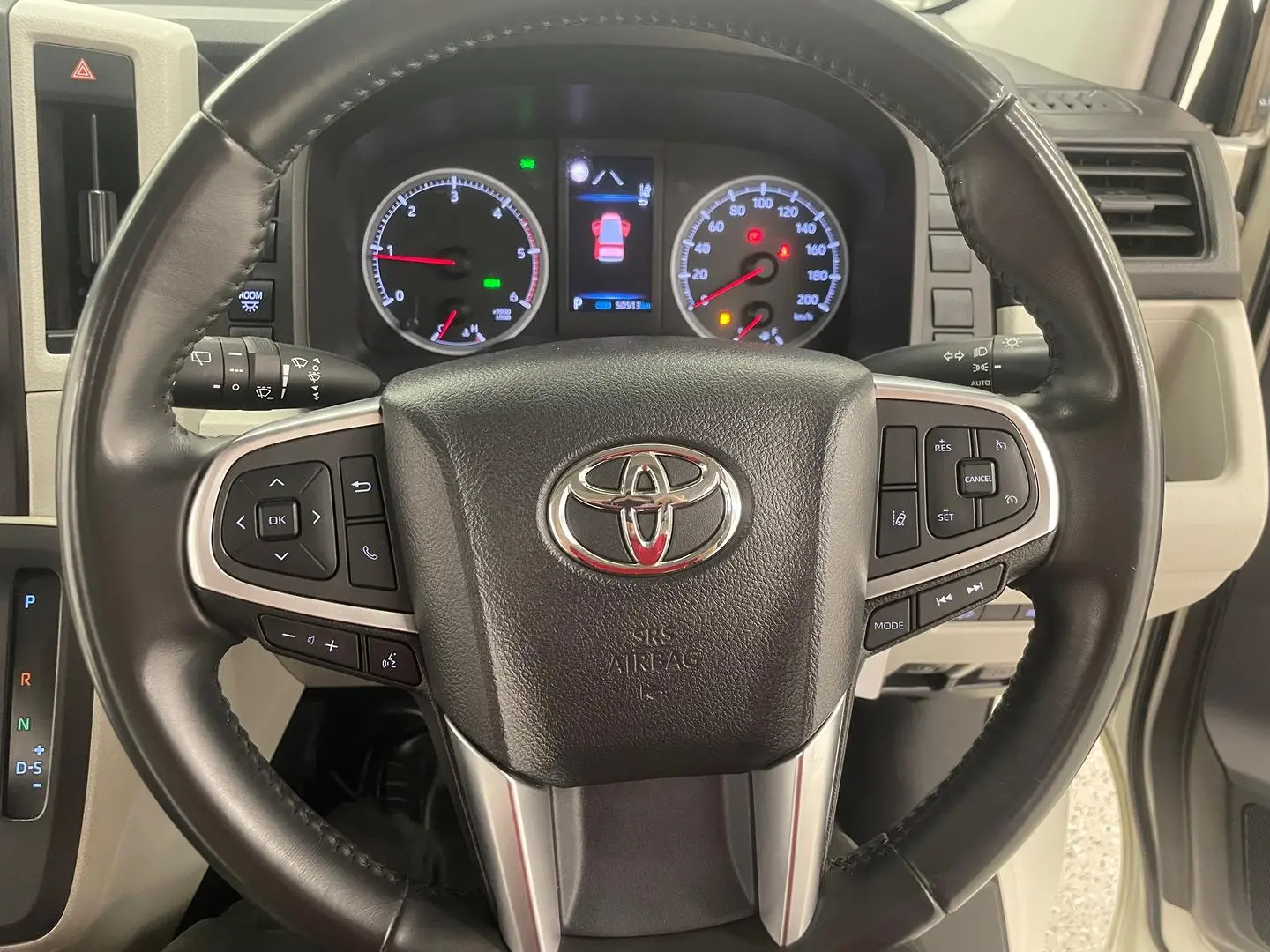 2019 Toyota Hiace Gallery Image 19
