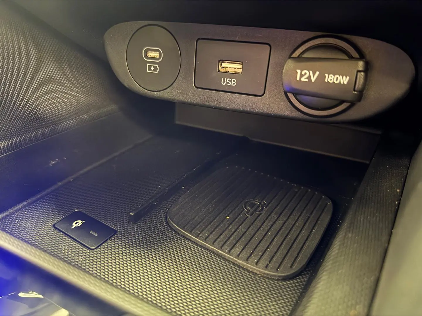 2024 Hyundai i30 Gallery Image 23