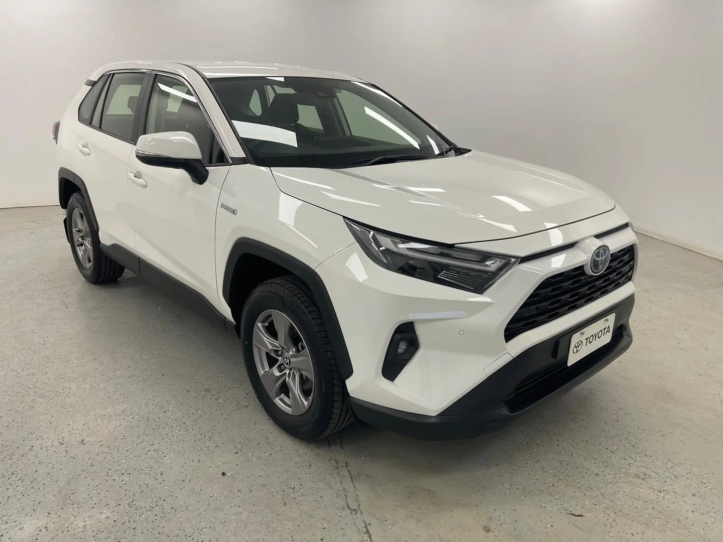 2024 Toyota RAV4 Gallery Image 1