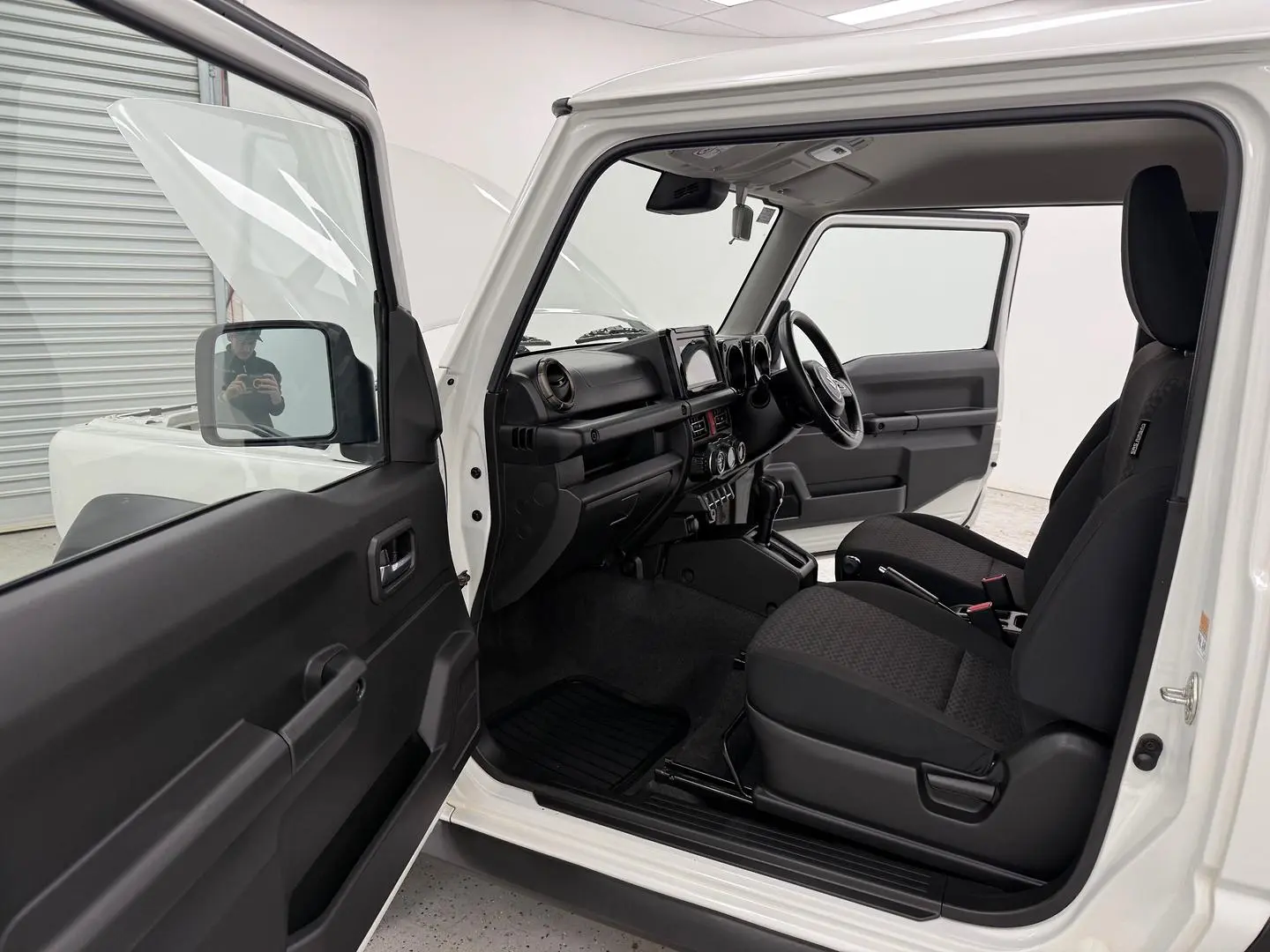 2023 Suzuki Jimny Gallery Image 10