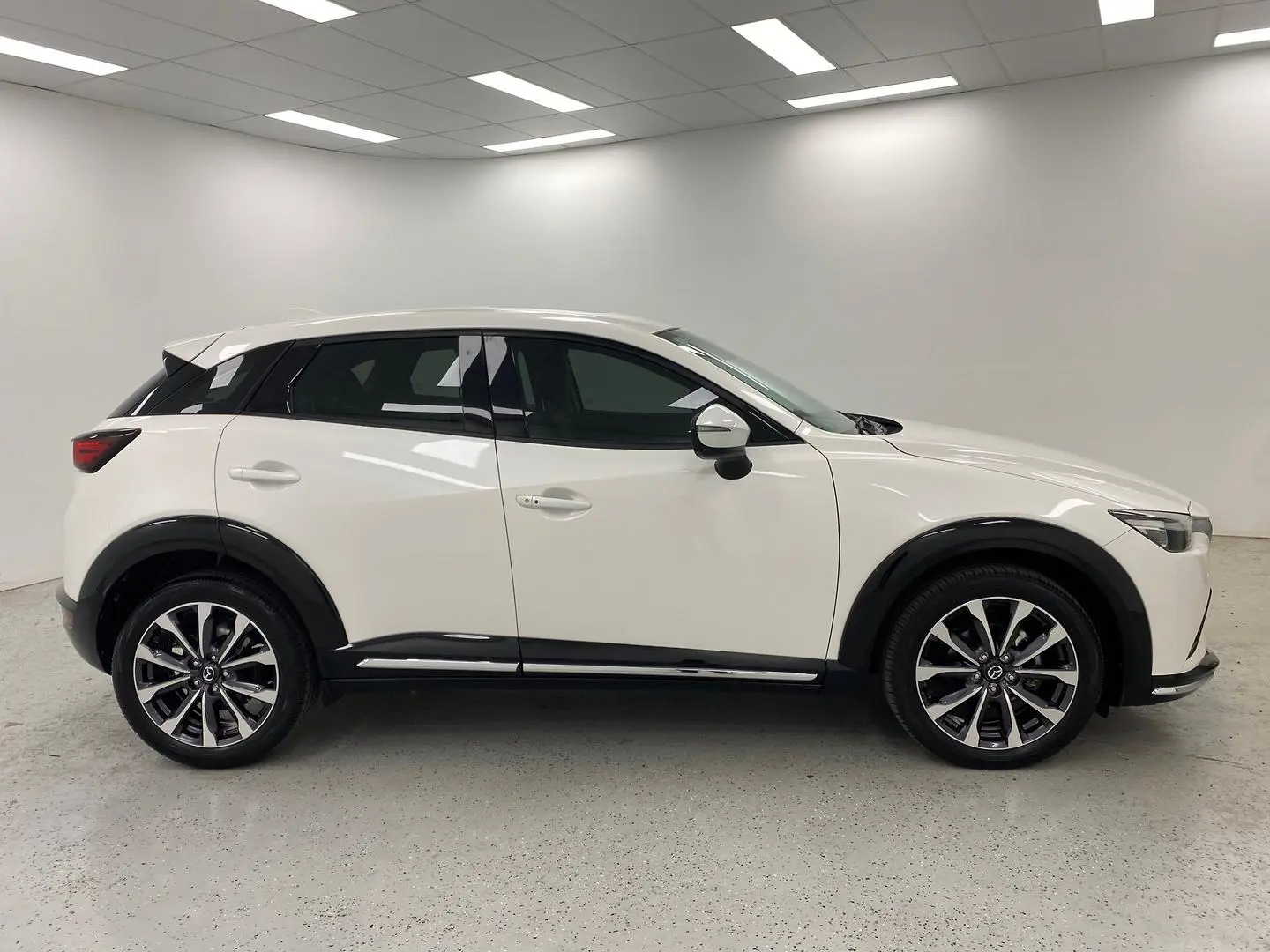 2022 Mazda Cx-3 Gallery Image 2