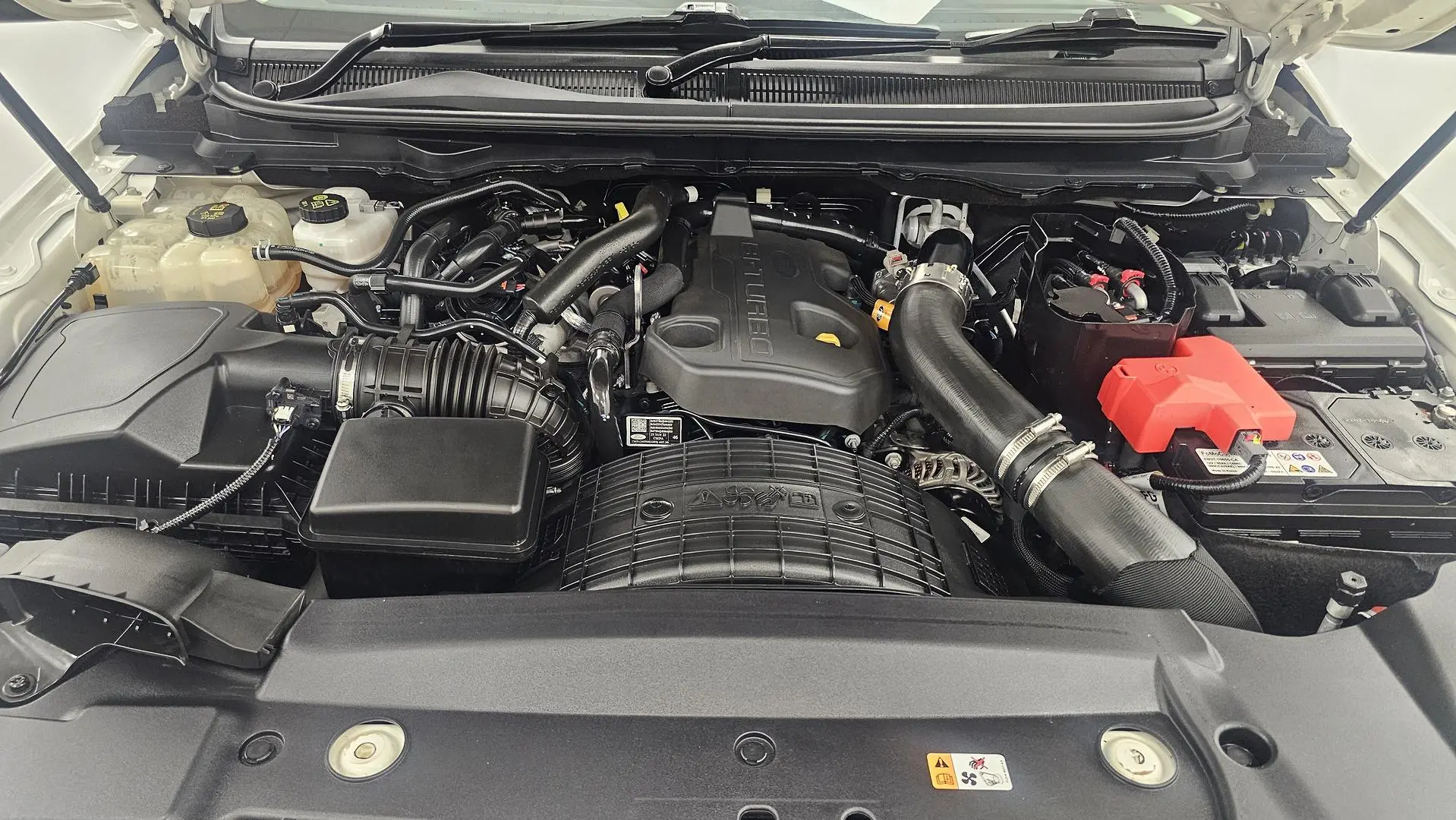 2022 Ford Everest Gallery Image 28
