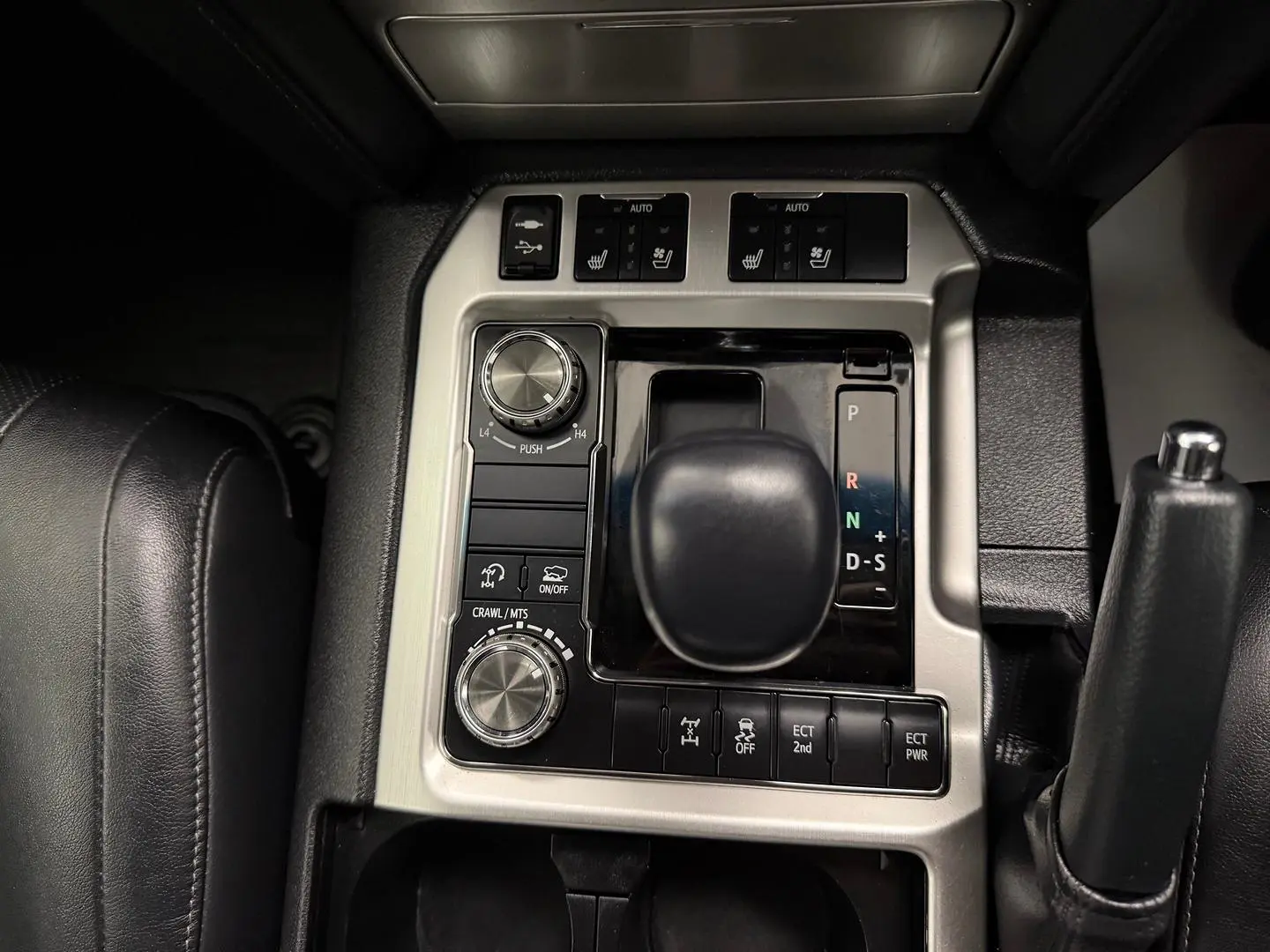 2020 Toyota Landcruiser Gallery Image 43