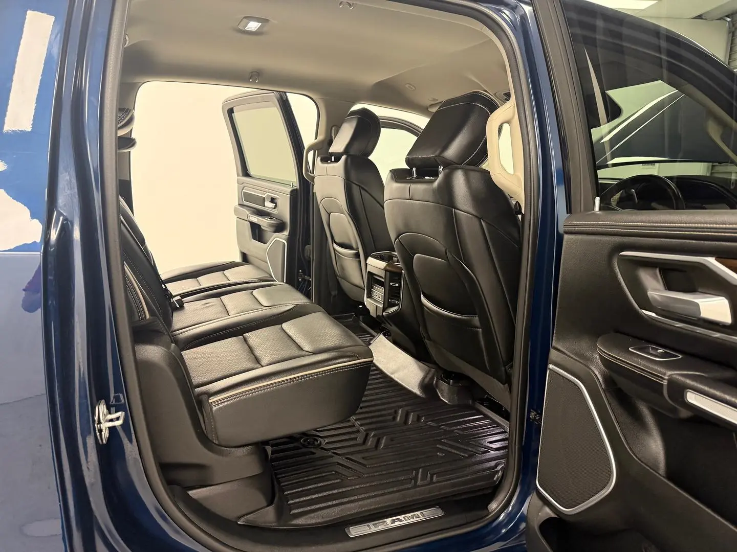 2022 RAM 1500 Gallery Image 19