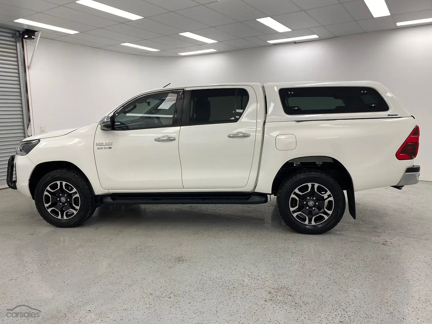 2020 Toyota Hilux Image 6