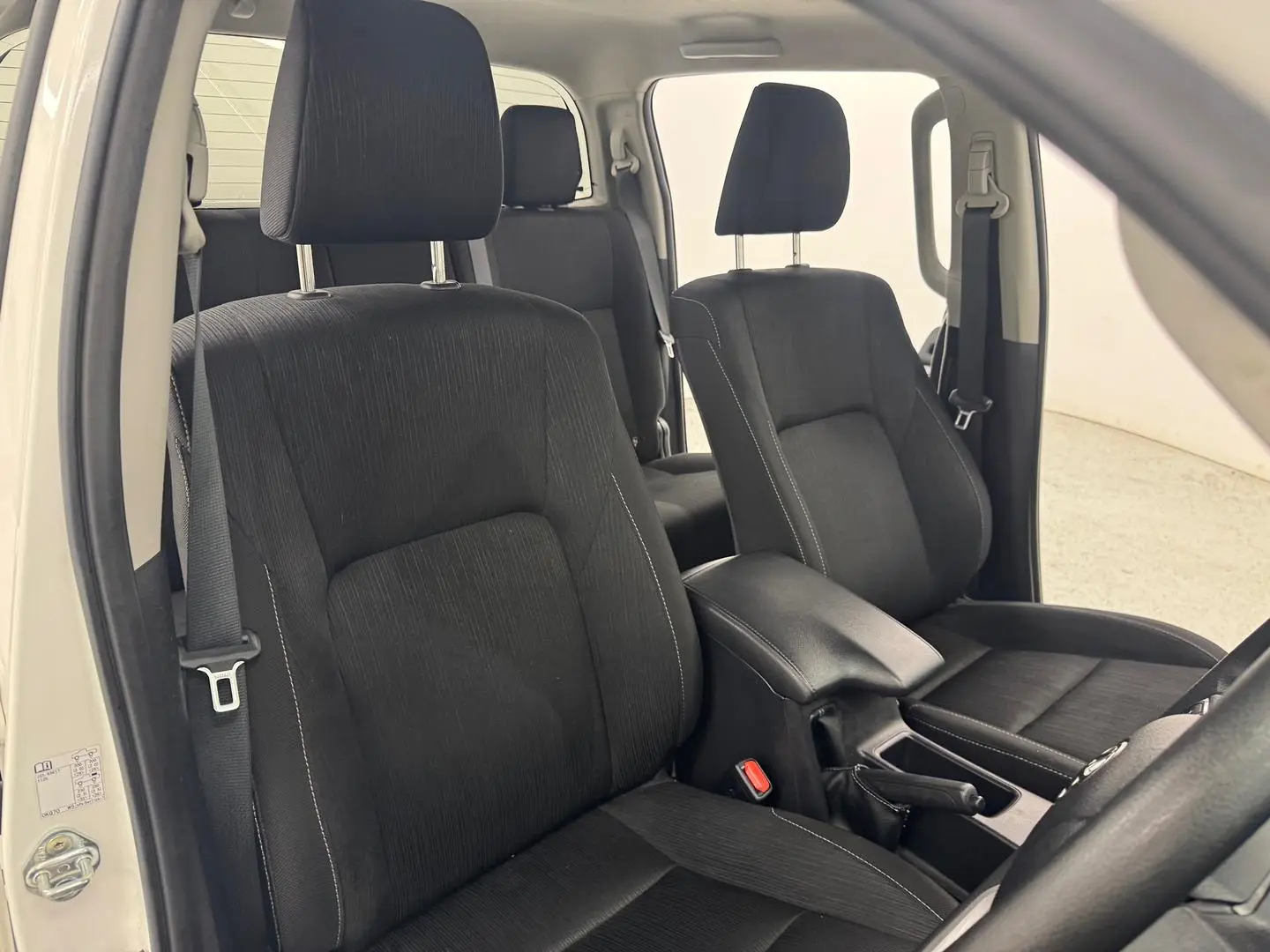 2021 Toyota Hilux Gallery Image 23