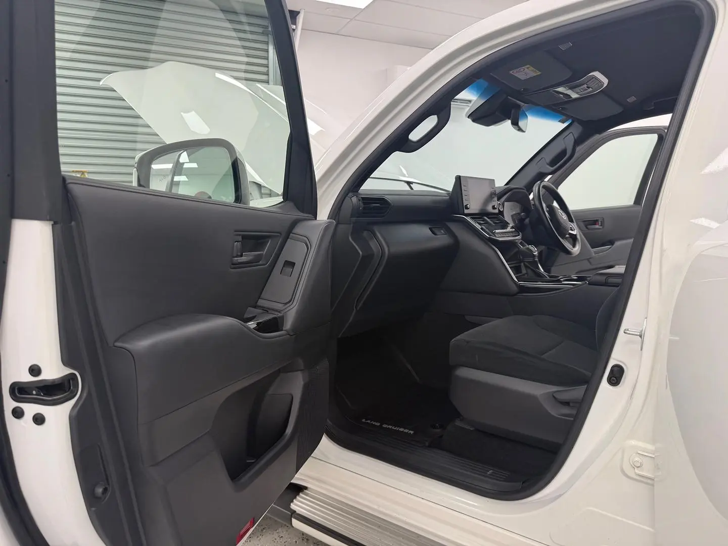 2024 Toyota Landcruiser Gallery Image 10