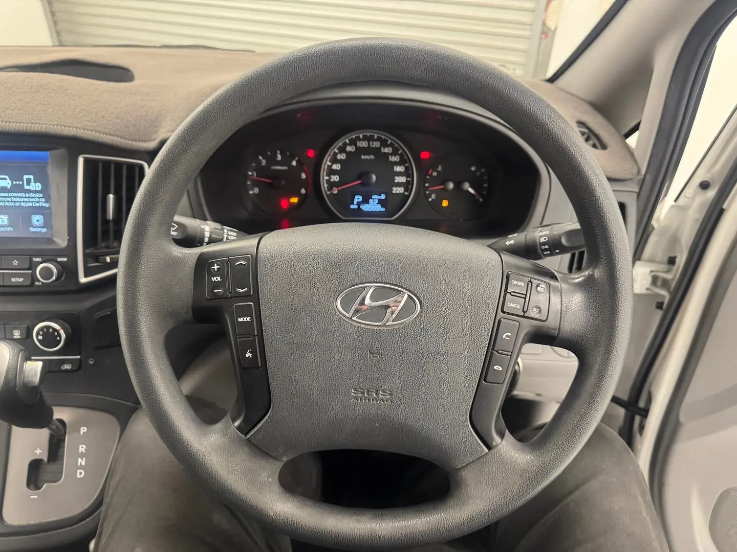 2020 Hyundai iLoad Gallery Image 20