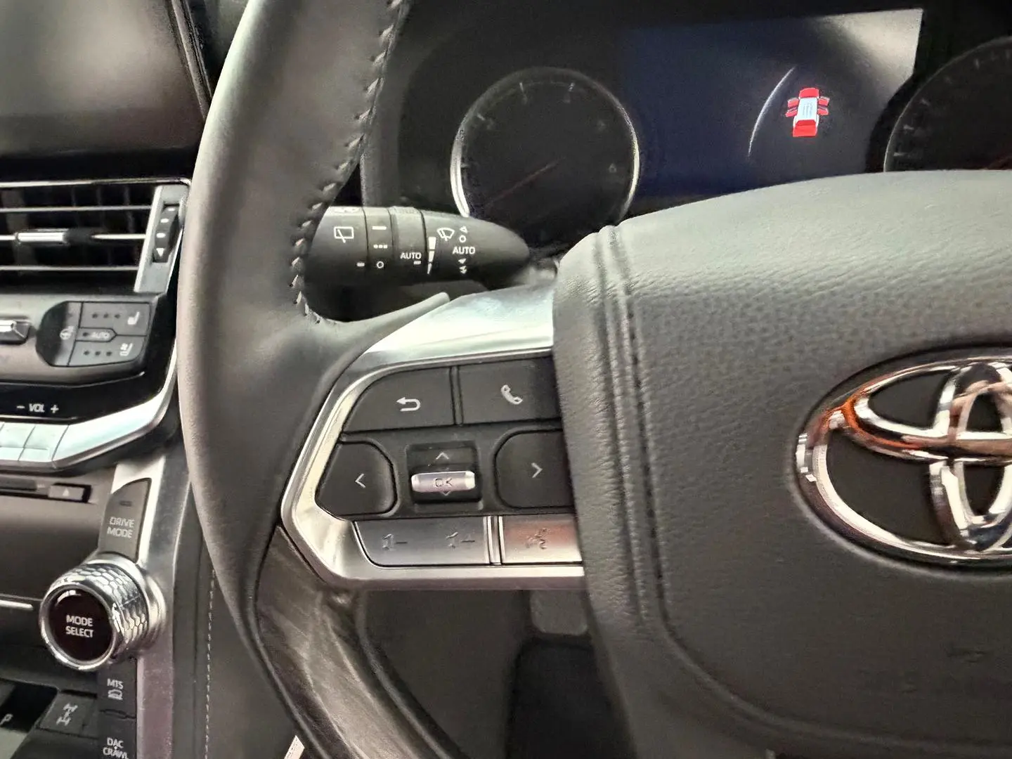 2024 Toyota Landcruiser Gallery Image 15