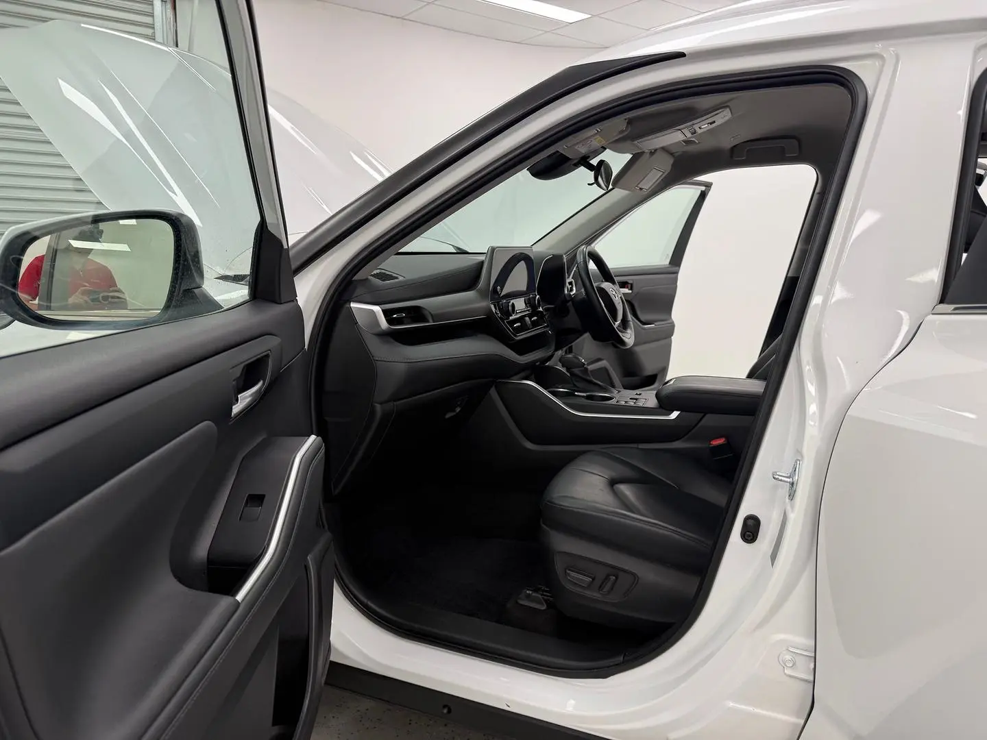 2023 Toyota Kluger Gallery Image 9