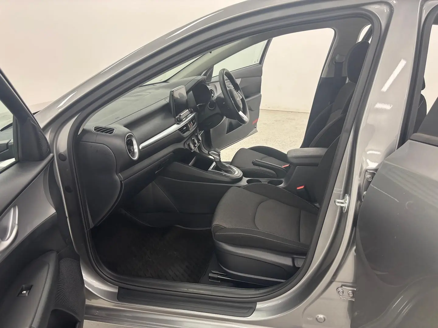 2024 Kia Cerato Gallery Image 17