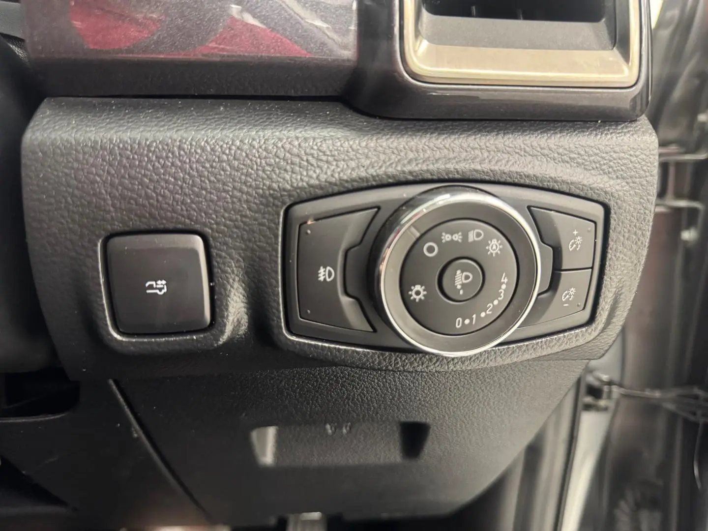 2021 Ford Ranger Gallery Image 17