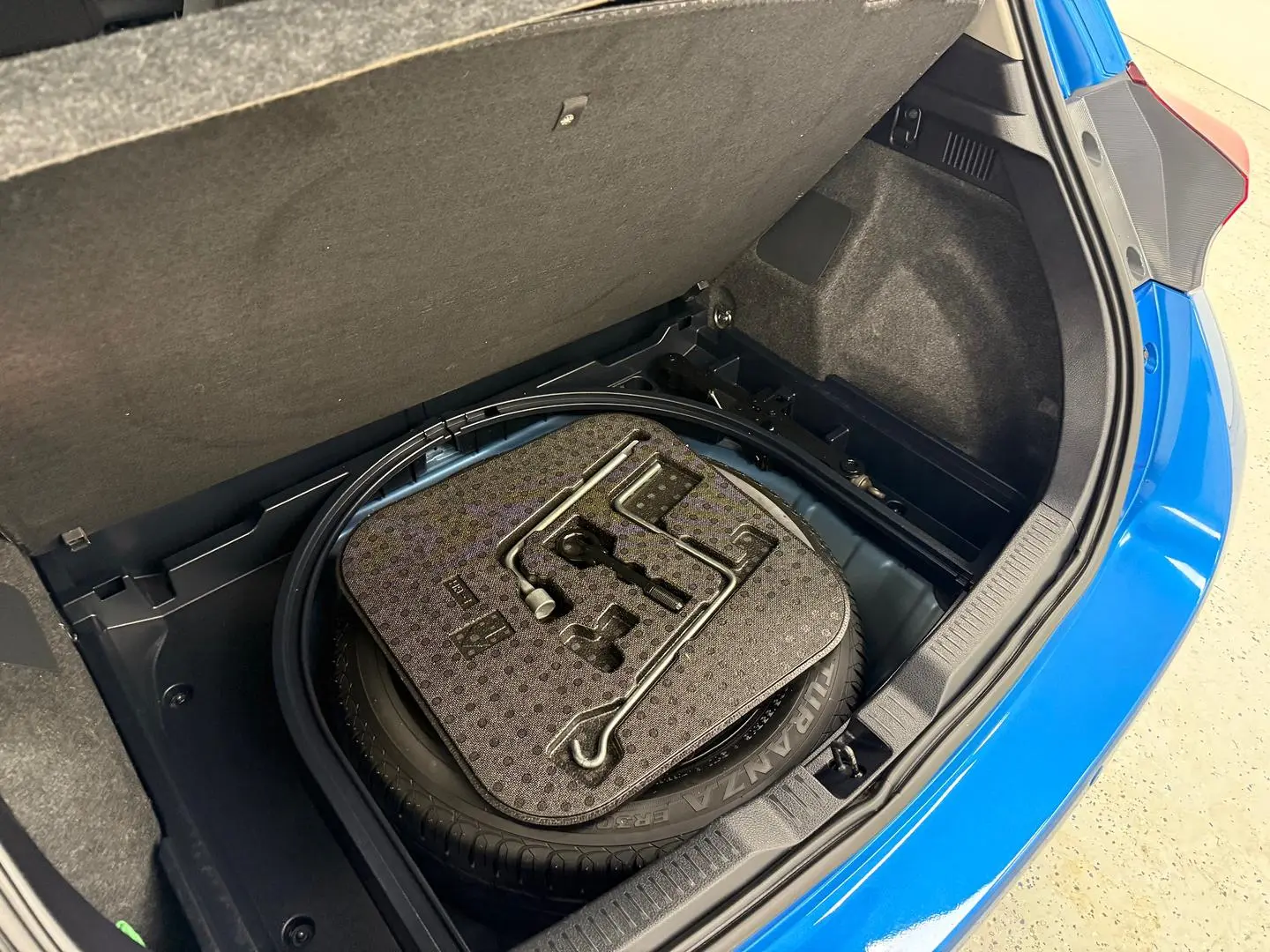 2016 Toyota Corolla Gallery Image 15